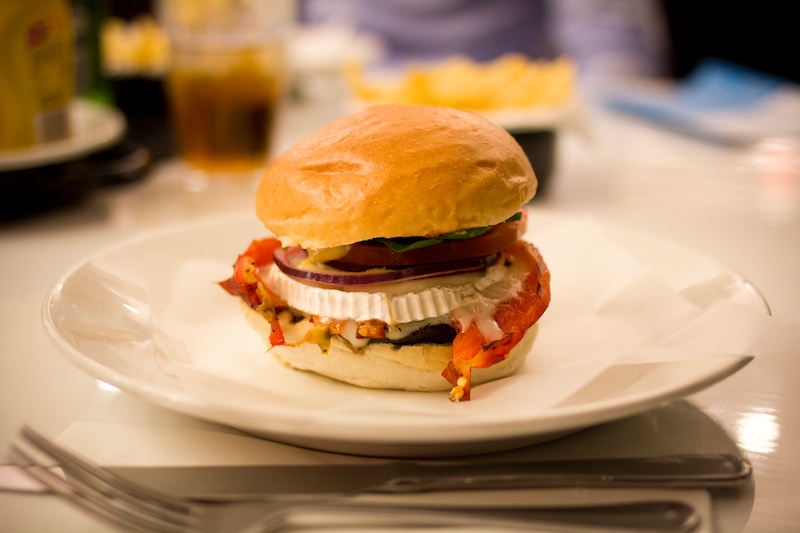 Restaurants in London | Byron Burger _ where to have good burger in london _ burger in london