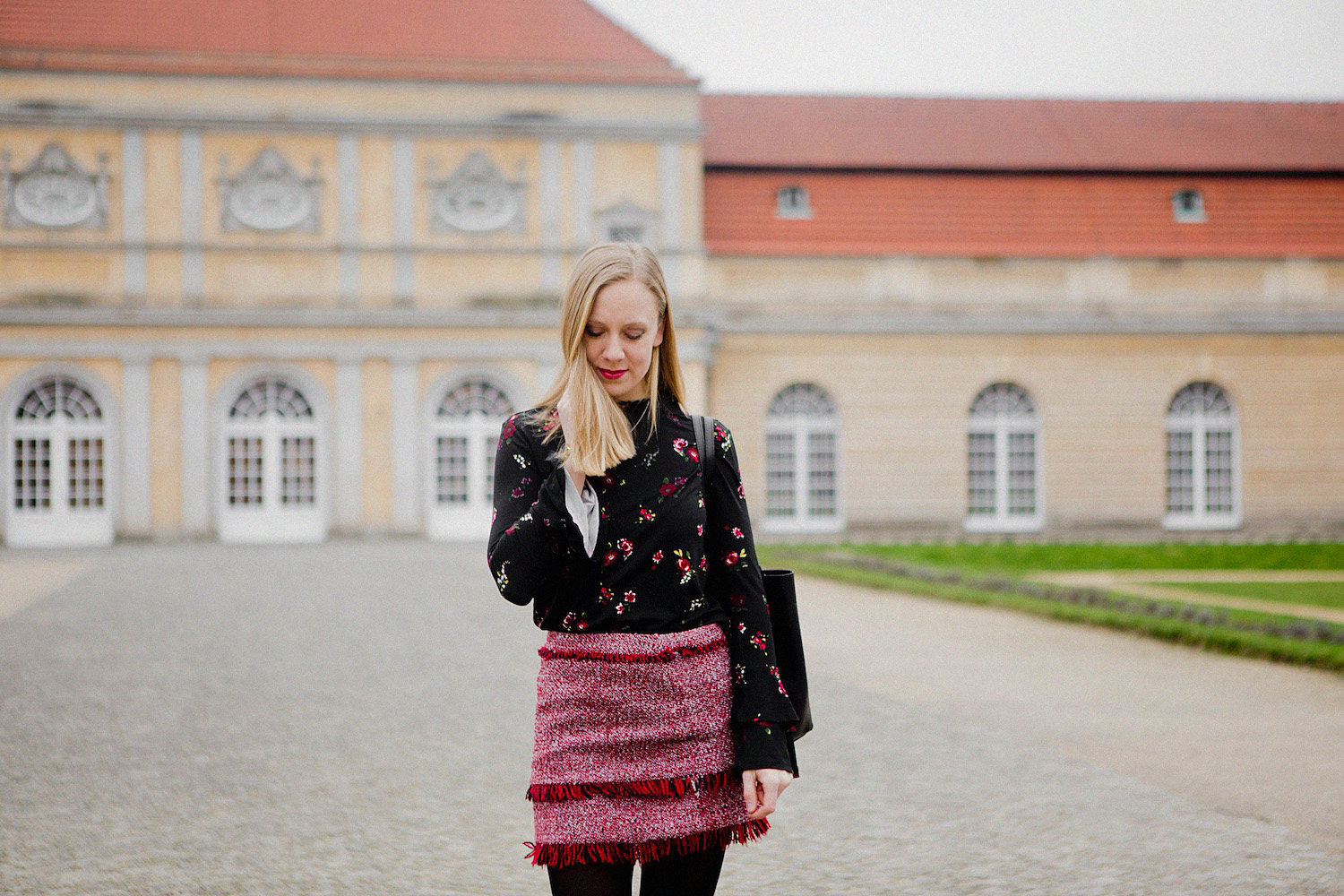 winter look with skirt style inspiration