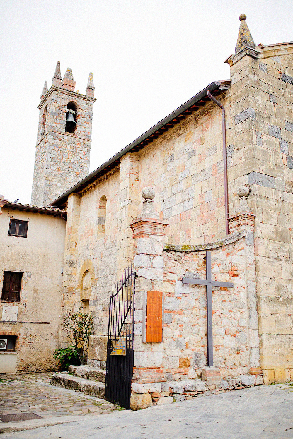 monteriggiano tuscany cute villages to visit val d'orcia