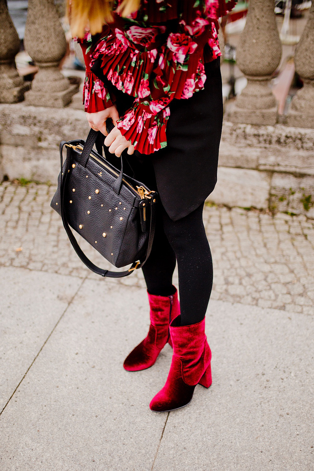 red velvet boots outfit