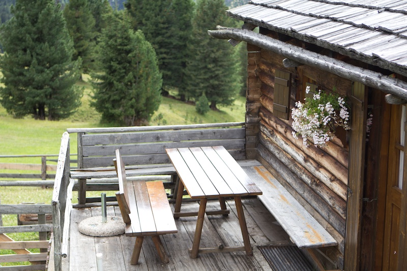 <em>Hiking in South Tyrol</em> Naturpark Puez-Geisler // Parco naturale Puez Odle