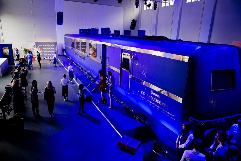 the golden bun | bombay sapphire The Grand Journey Deutschland