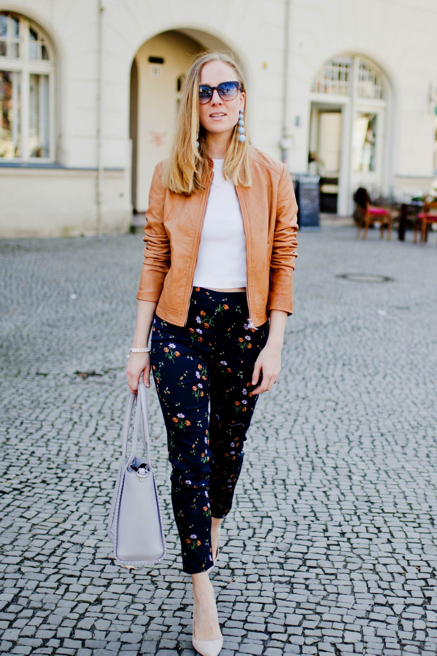 (English) Spring look inspiration / Spring combo w/ flower pants, ochre ...